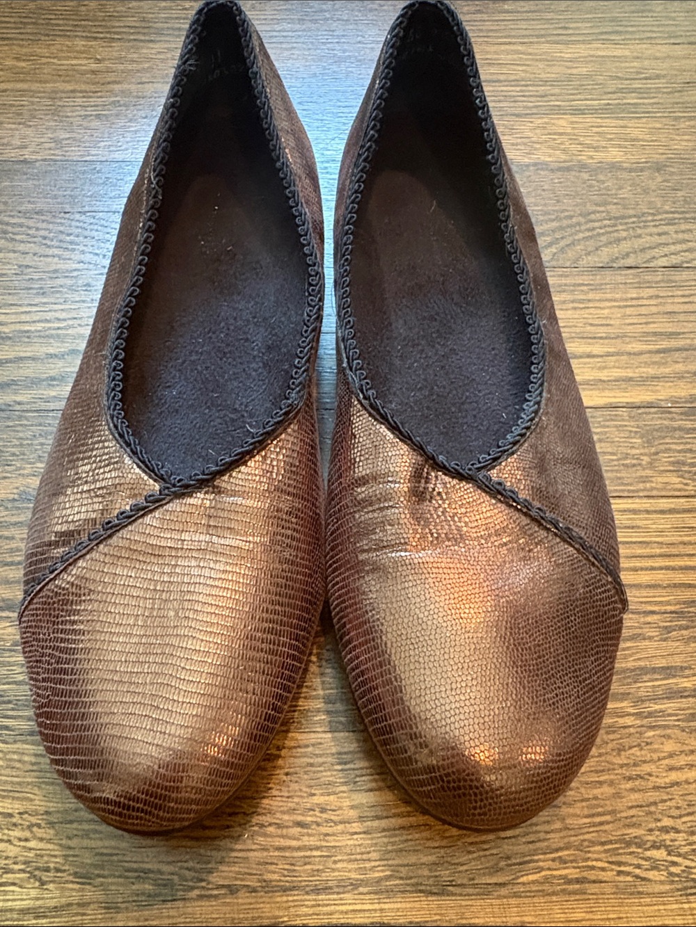Munro Bronze Lizard-Textured Ballet Flats